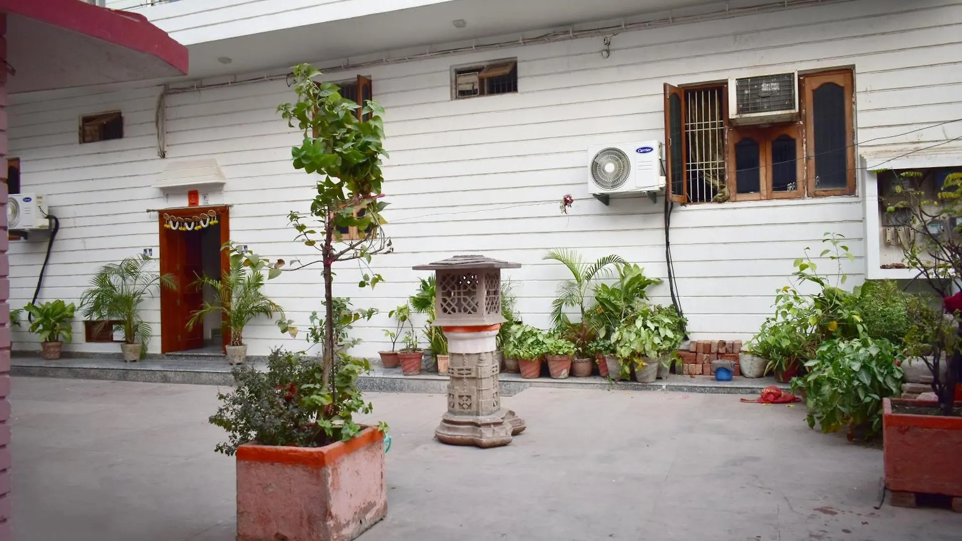Kashi - Ratan Villa Near Kashi Vishwanath Temple Varanasi 3*,  India